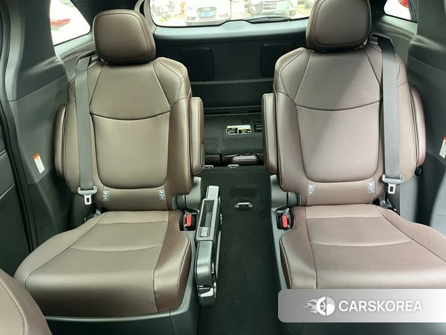 Toyota Grevia id 4261227 из Китая 29