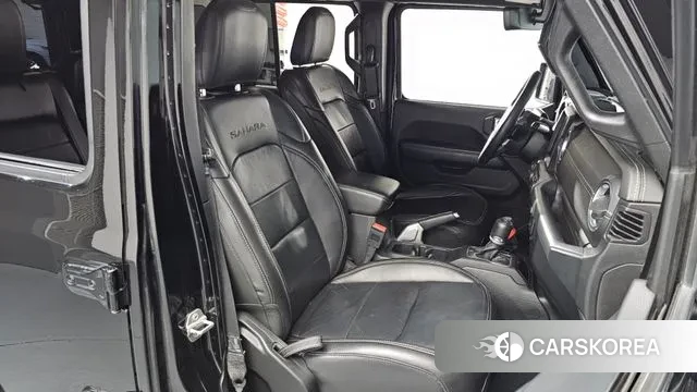 Jeep Wrangler (JL) id 3510103 из Кореи 19