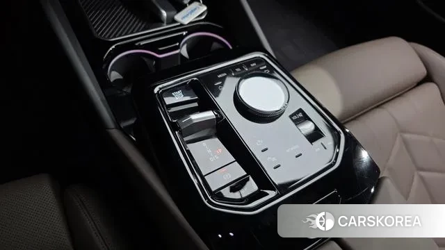 BMW 5 Series (G60) id 3763168 из Кореи 19