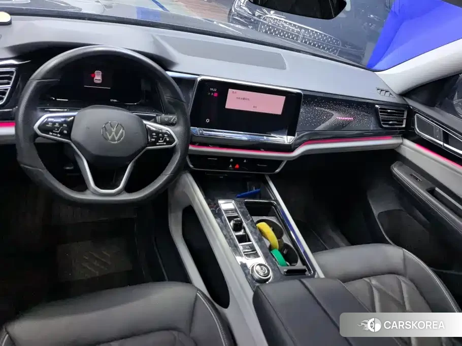 Volkswagen Tourang id 4570531 из Китая 15
