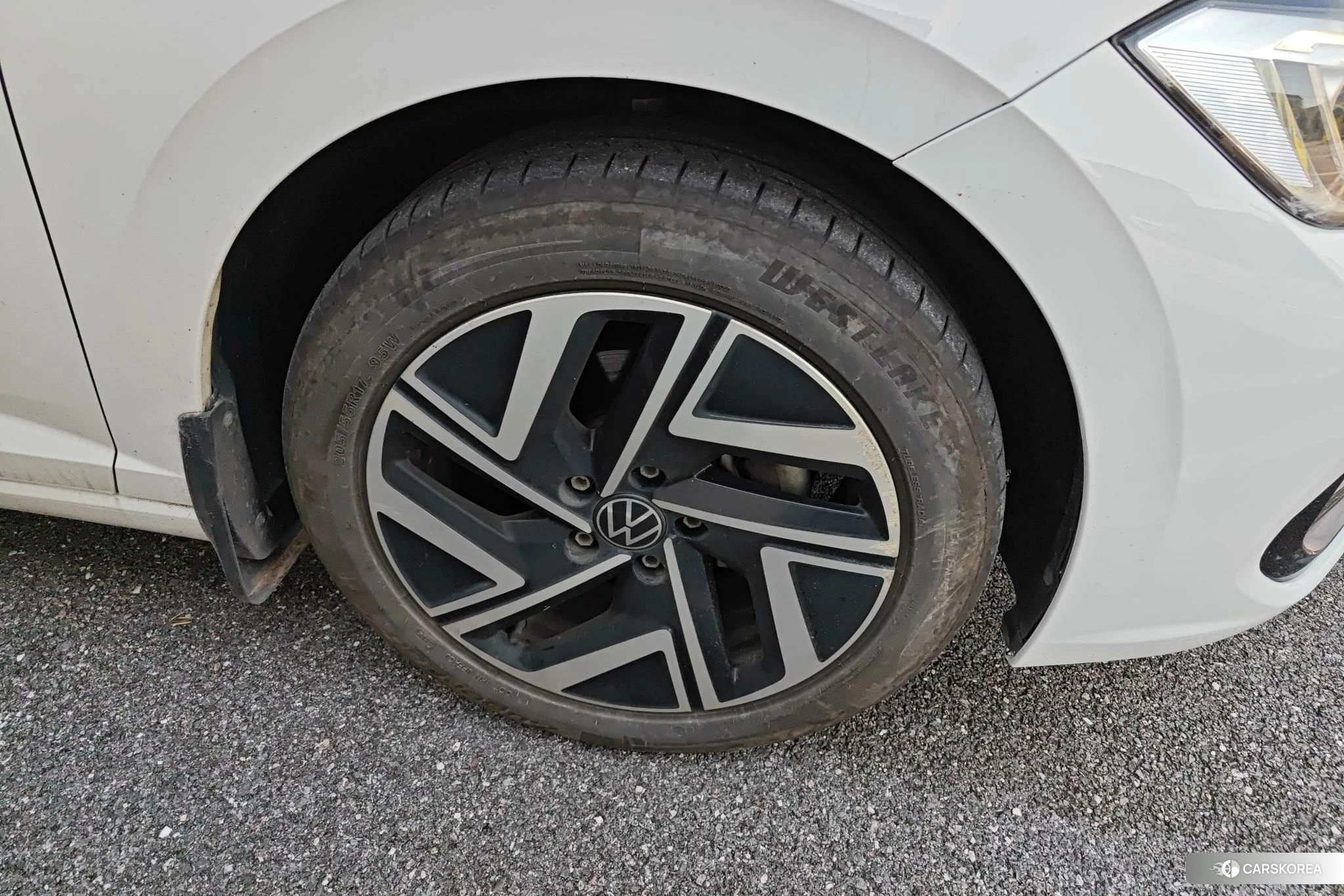 Volkswagen Sagitar id 4440787 из Китая 16