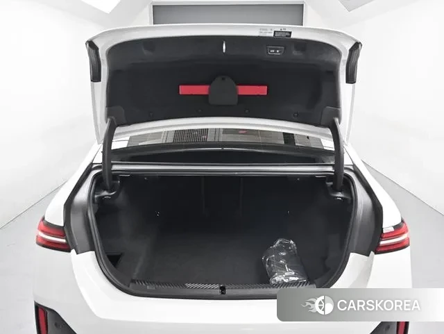 BMW 5 Series (G60) id 3415268 из Кореи 19