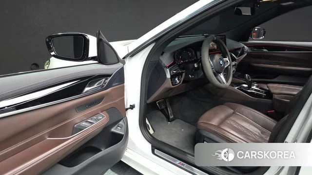 BMW 6 Series GT (G32) id 4604148 из Кореи 30
