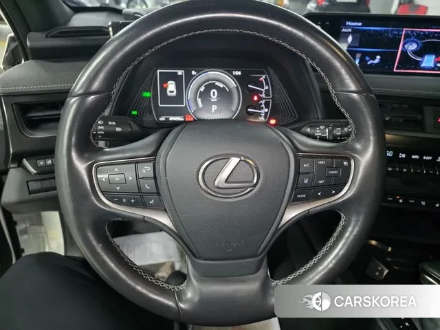 Lexus UX250h id 3464648 из Кореи 18