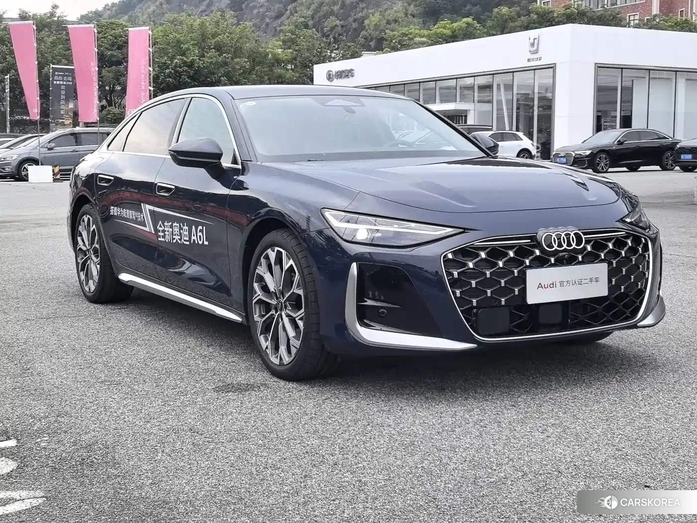 Audi A6L id 4649341 из Китая 17