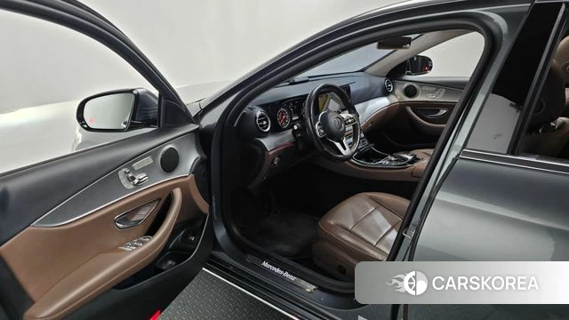 Mercedes-Benz E-Class W213 id 4732743 из Кореи 30