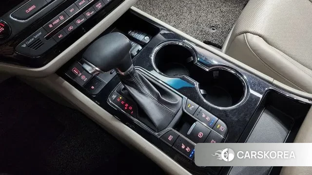 Kia The New Carnival id 3363120 из Кореи 19