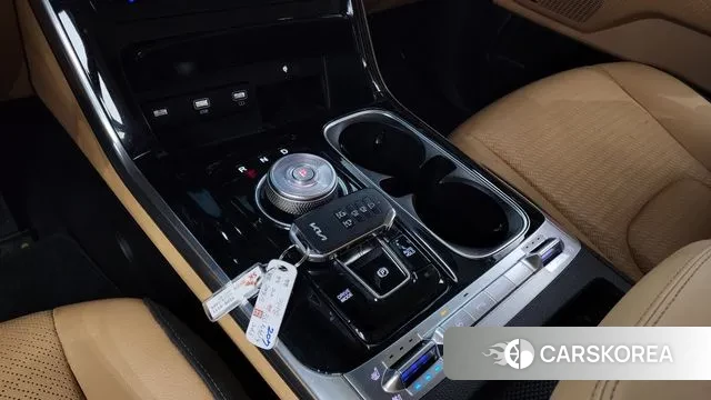 Kia Carnival 4th generation id 3016601 из Кореи 19