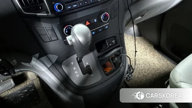 Hyundai The New Grand Starex id 3463745 из Кореи 19