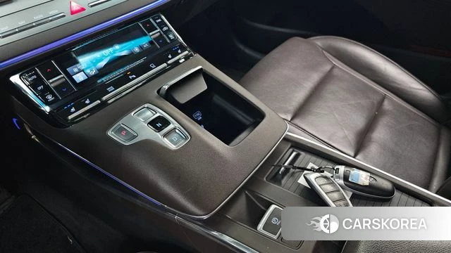 Hyundai The New Grandeur IG Hybrid id 4416046 из Кореи 19