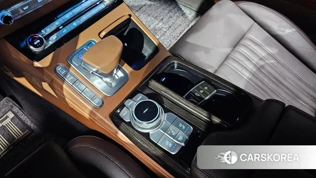 Genesis G90 id 3187461 из Кореи 19