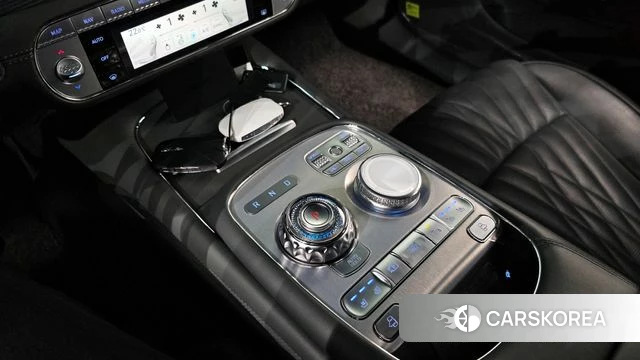 Genesis G90 (RS4) id 3935063 из Кореи 19