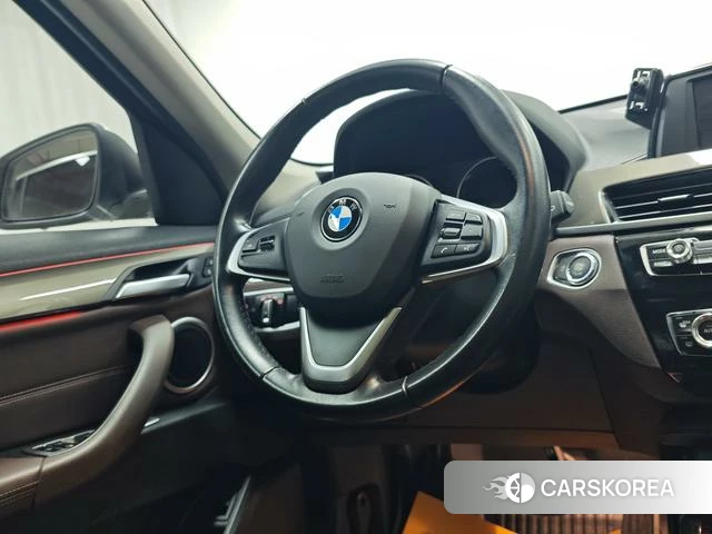 BMW X1 id 3913695 из Китая 19
