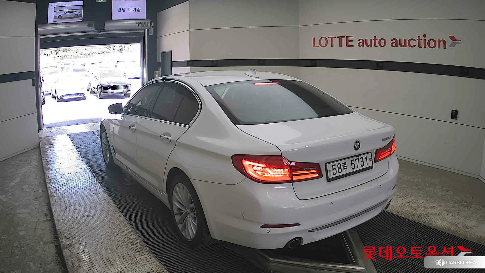 BMW  520d id 4296716 из Кореи 37