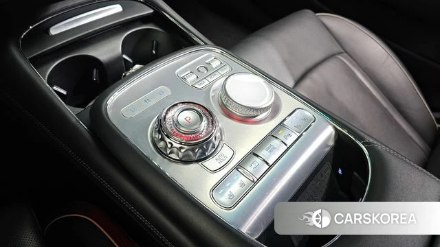 Genesis G90 (RS4) id 4415426 из Кореи 32