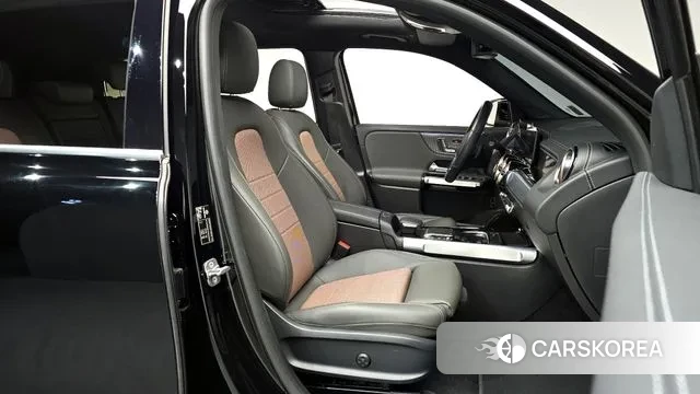 Mercedes-Benz EQB X243 id 3770045 из Кореи 19