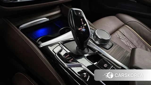 BMW 5 Series (G30) id 3838855 из Кореи 19