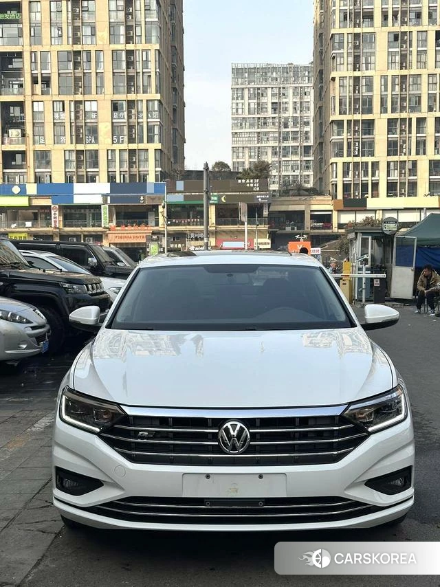 Volkswagen Sagitar id 4255816 из Китая 9