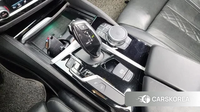 BMW 5 Series (G30) id 3494522 из Кореи 19