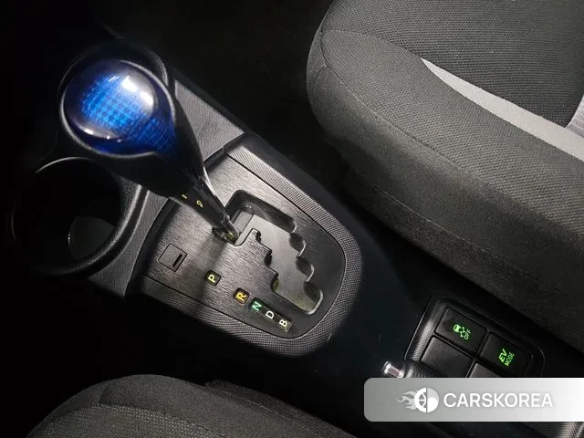 Toyota Prius C id 3778203 из Кореи 18