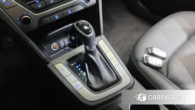 Hyundai Avante AD id 4596371 из Кореи 35