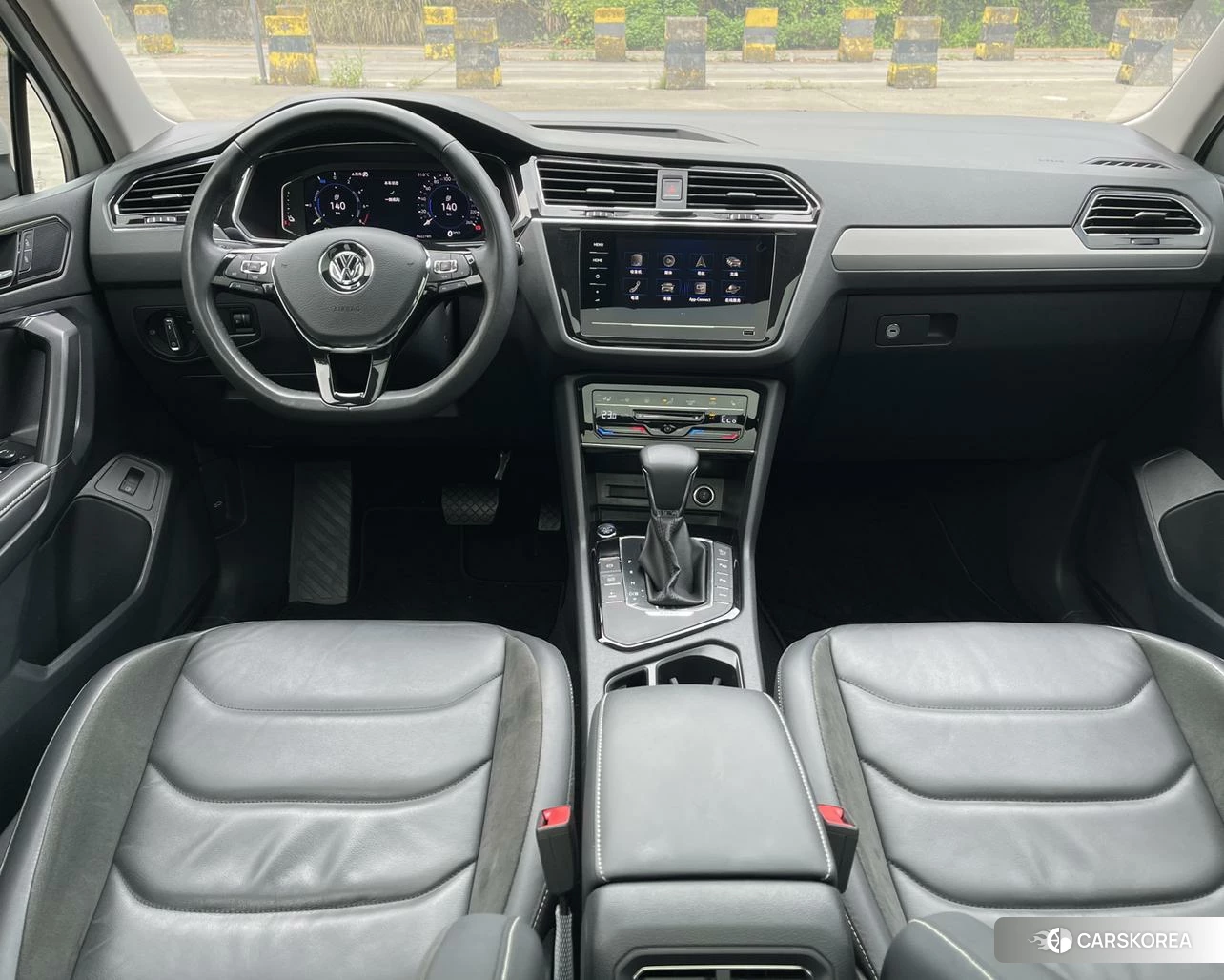 Volkswagen Tiguan L PHEV id 4485493 из Китая 39