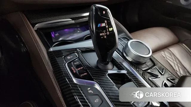 BMW 5 Series (G30) id 3515427 из Кореи 19