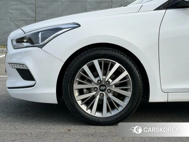Hyundai Name picture id 4209781 из Китая 18