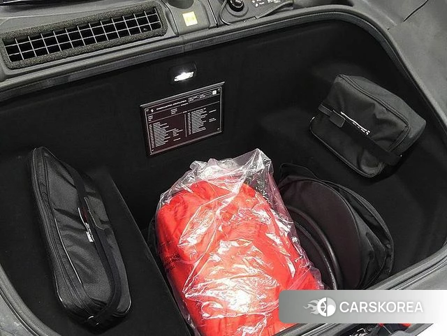 Ferrari 296 GTS id 4675252 из Кореи 19