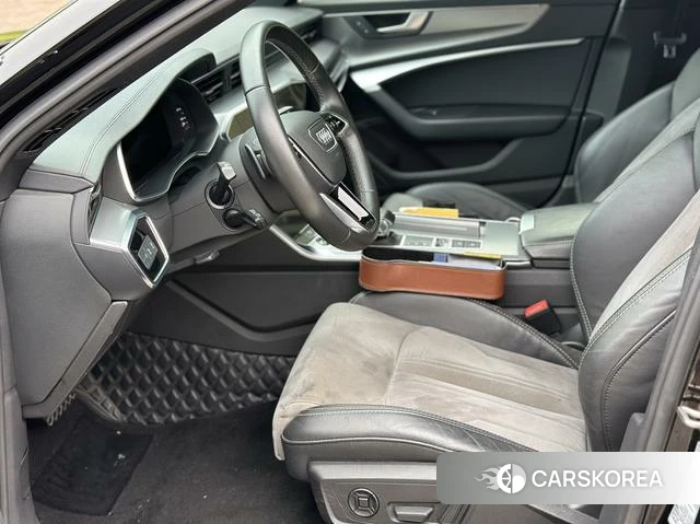 Audi A6L id 4301599 из Китая 13