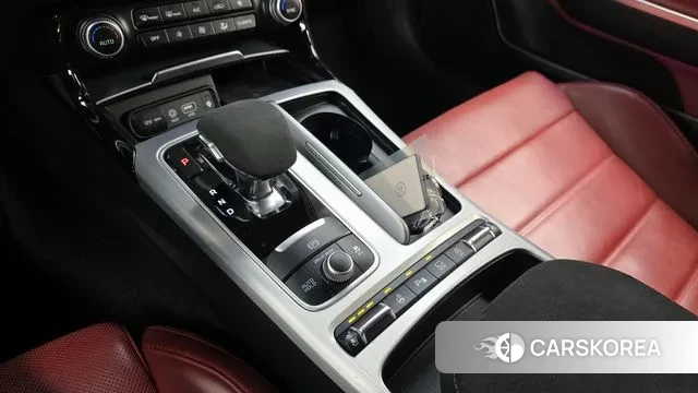 Kia Stinger id 3454603 из Кореи 19