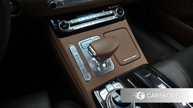 Genesis G90 id 3936522 из Кореи 19