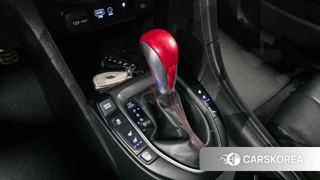 Hyundai Veloster (JS) id 4417191 из Кореи 19