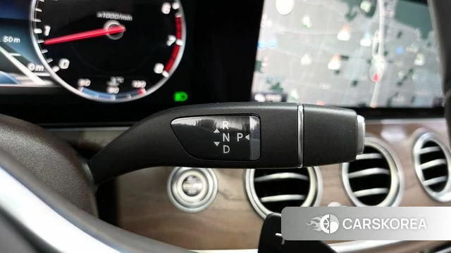 Mercedes-Benz E-Class W213 id 4295056 из Кореи 19
