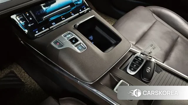 Hyundai The New Grandeur IG id 3344265 из Кореи 19