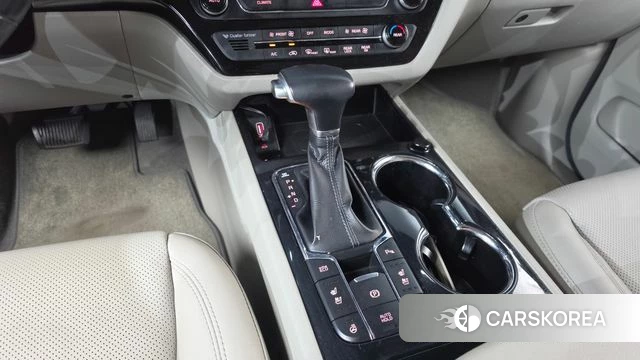 Kia The New Carnival id 4496796 из Кореи 19