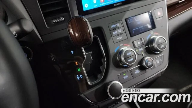 Toyota Sienna id 2946064 из Кореи 19