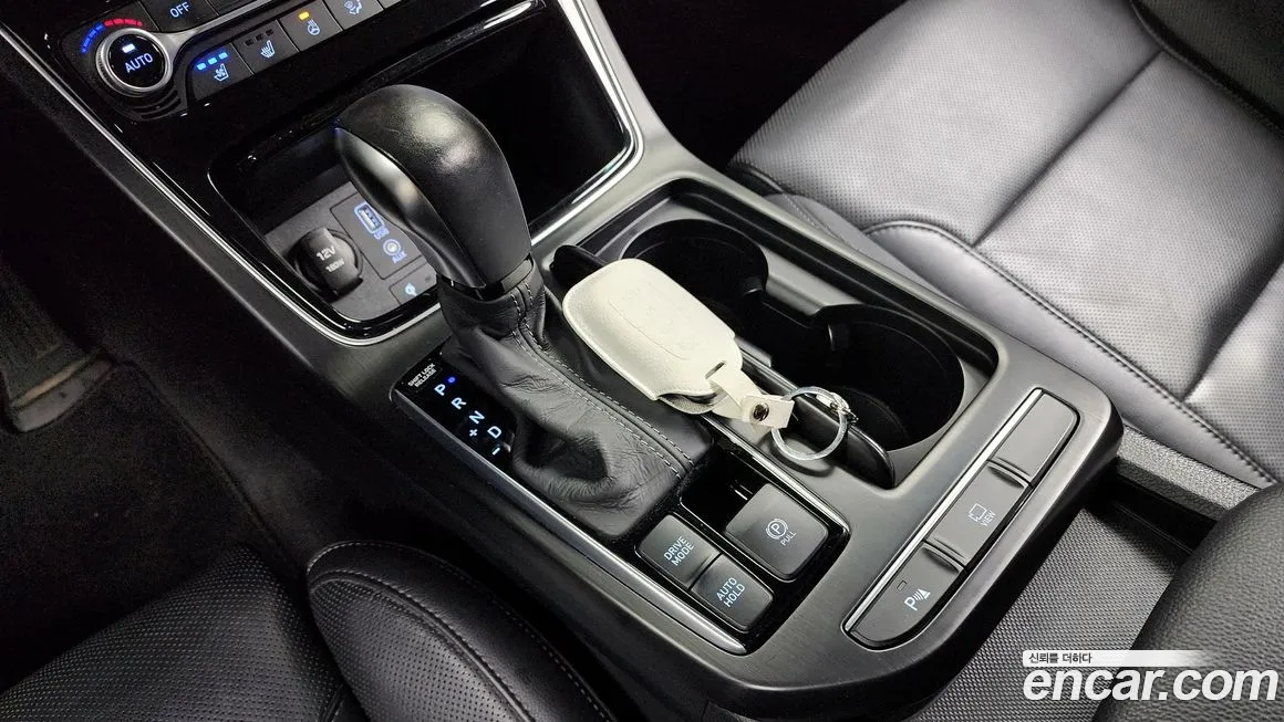 Hyundai Grandeur IG id 2065672 из Кореи 19