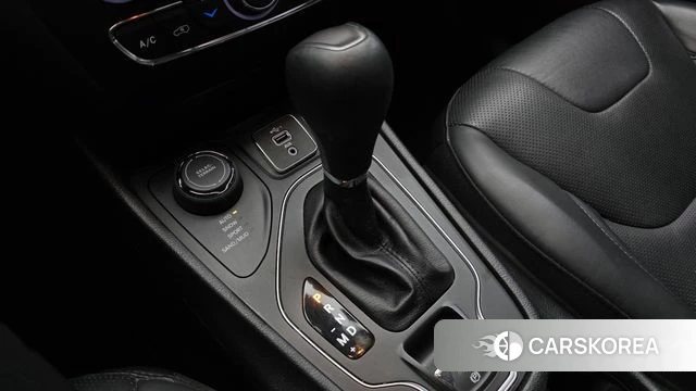 Jeep Cherokee (KL) id 4232646 из Кореи 19