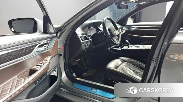 BMW 7 Series (G11) id 4594485 из Кореи 30