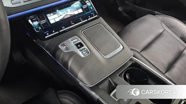 Hyundai The New Grandeur IG Hybrid id 3586575 из Кореи 19