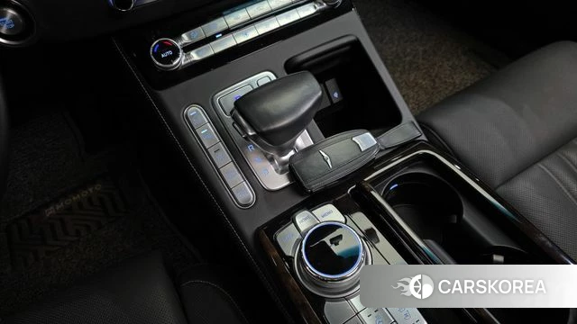 Genesis G90 id 4760145 из Кореи 19