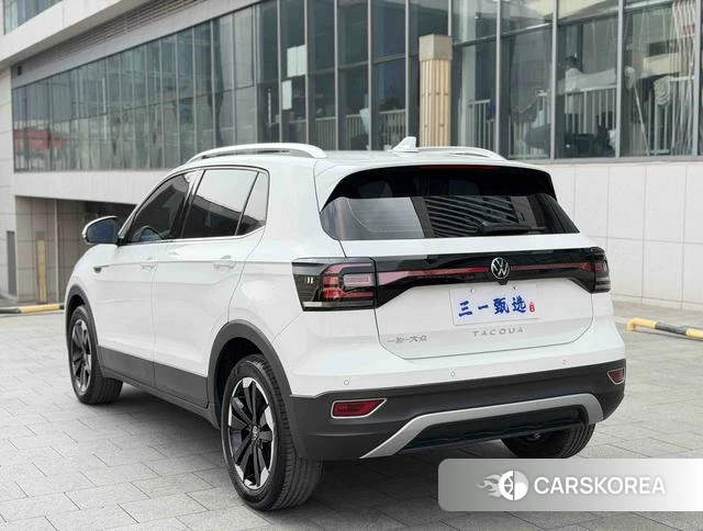 Volkswagen Exploring the shadow id 4259880 из Китая 17