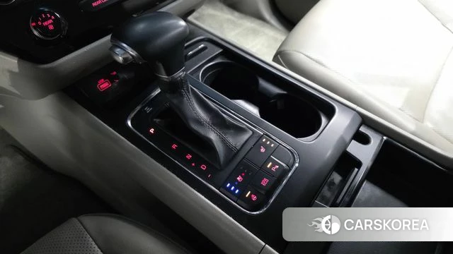 Kia All New Carnival id 4325986 из Кореи 19