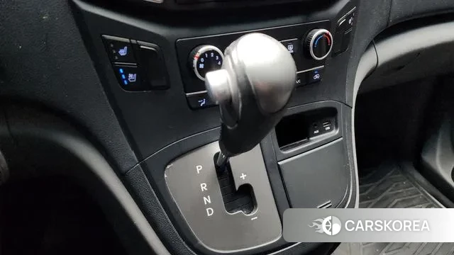 Hyundai The New Grand Starex id 3563394 из Кореи 19