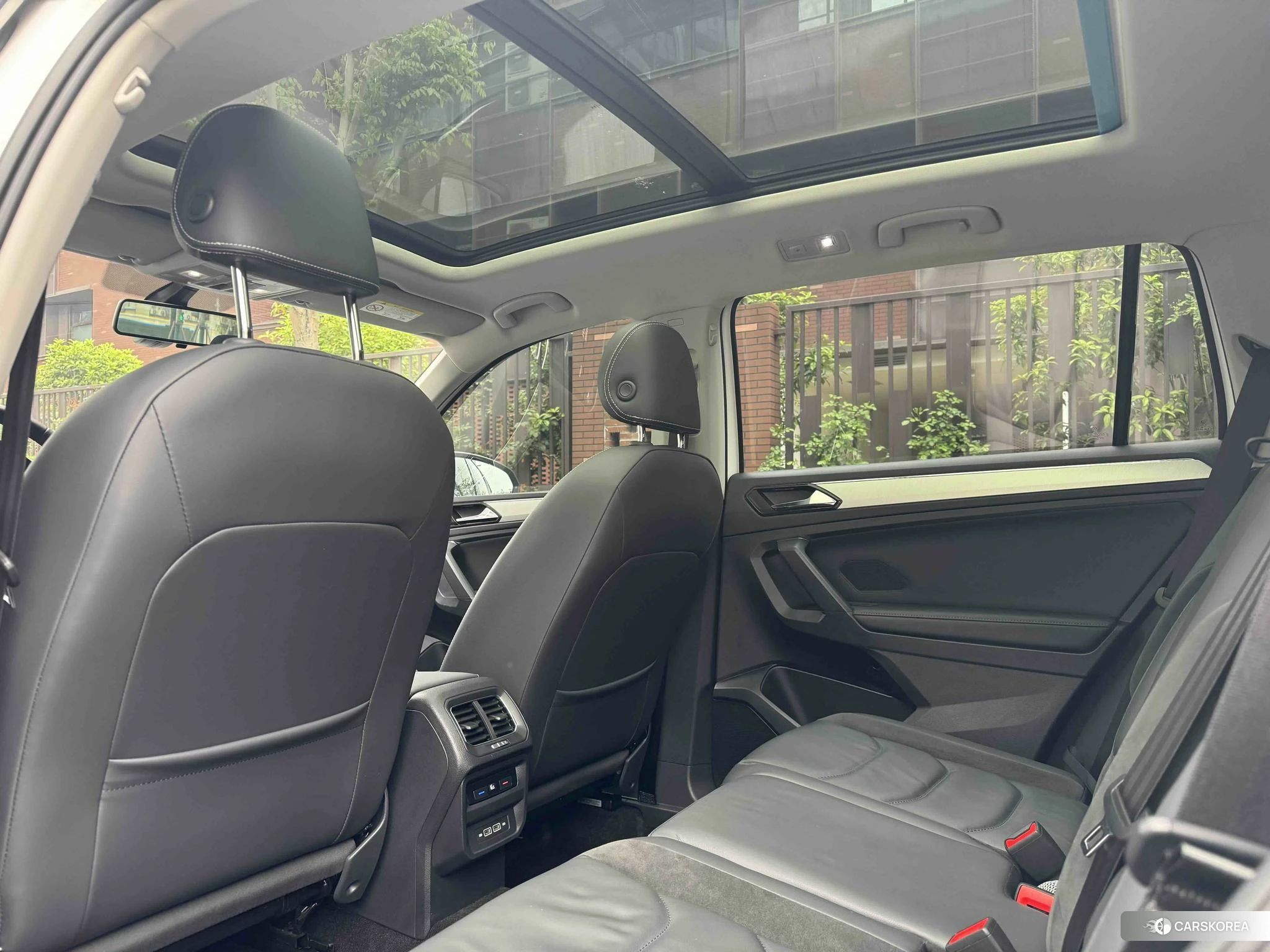 Volkswagen Tiguan L id 4467436 из Китая 13