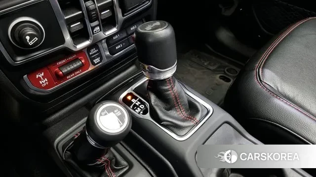 Jeep Wrangler (JL) id 2905568 из Кореи 19