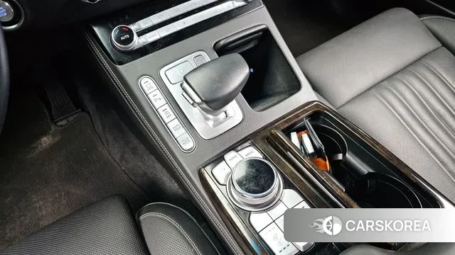 Genesis G90 id 3540738 из Кореи 19