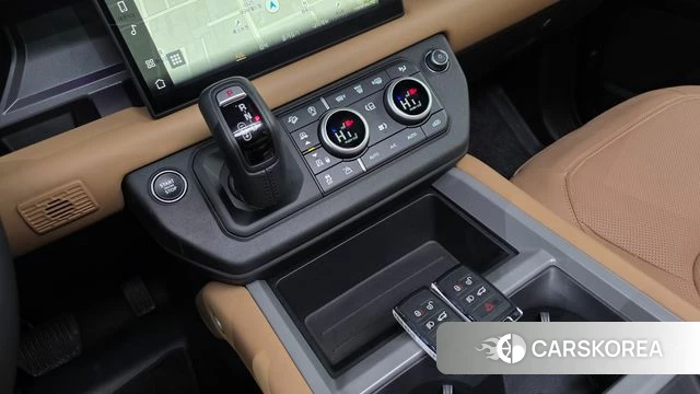 Land Rover Defender (L663) id 3909249 из Кореи 19