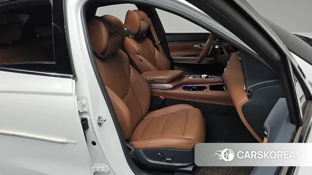 Genesis GV70 id 3676253 из Кореи 19